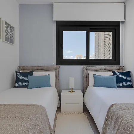 Sunset Cliffs Mediterranean Style Apartment Benidorm