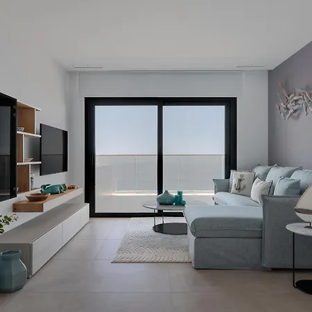 Sunset Cliffs Mediterranean Style Apartment *