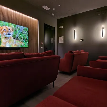 アパート Sunset Cliffs Mediterranean Style ベニドルム